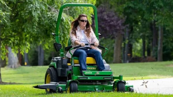 How Much Does a Riding Lawn Mower Weigh